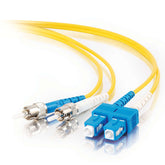 Cable de Fibra Óptica PVC Monomodo Dúplex (LSZH) C2G SC-ST 9/125 OS1 - Cable patch - ST monomodo (M) a SC (M) monomodo - 1 m - fibra óptica - dúplex - 9 / 125 micras - OS1 - sin halógeno - amarillo