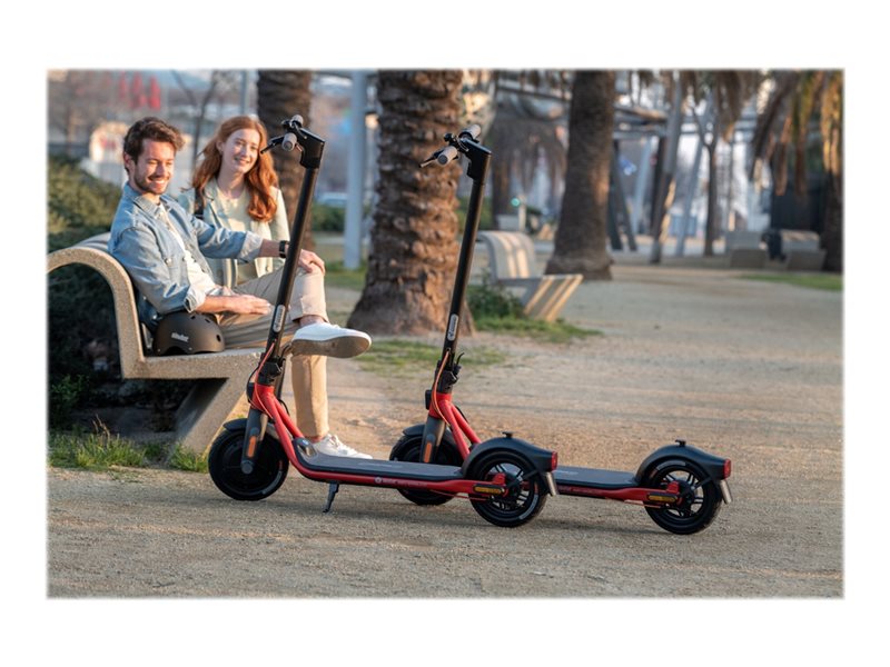 Ninebot KickScooter D28E - Electric scooter - 25 km/h - red