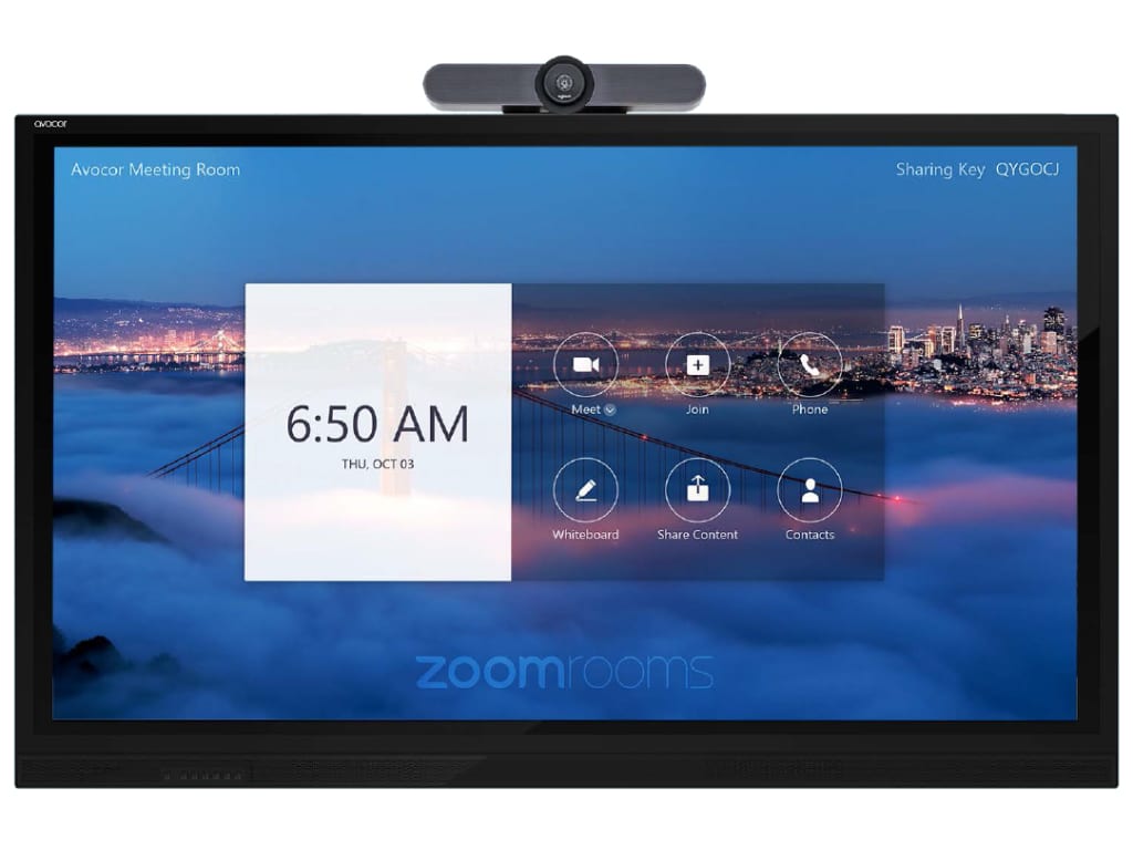 Paquete Avocor Logitech y Zoom de 86"