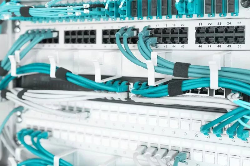 CABLE MANAG. PANEL 5 RING 1U GRAY