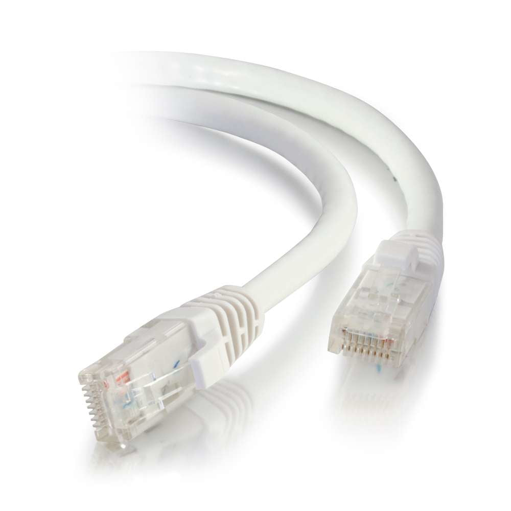 C2G Cat5e Booted Unshielded (UTP) Network Patch Cable - Patch cable - RJ-45 (M) to RJ-45 (M) - 30 cm - PTNB - CAT 5e - molded, knotless, braided - white