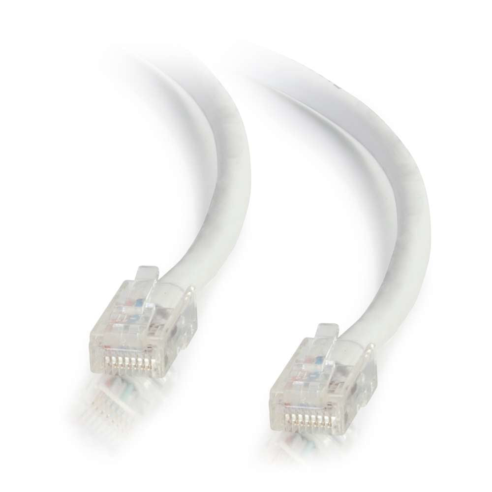 Cable de conexión de red C2G Cat5e sin arranque y sin blindaje (UTP) - Cable de conexión - RJ-45 (M) a RJ-45 (M) - 0,5 m - PTNB - CAT 5e - trenzado, uniboot - blanco