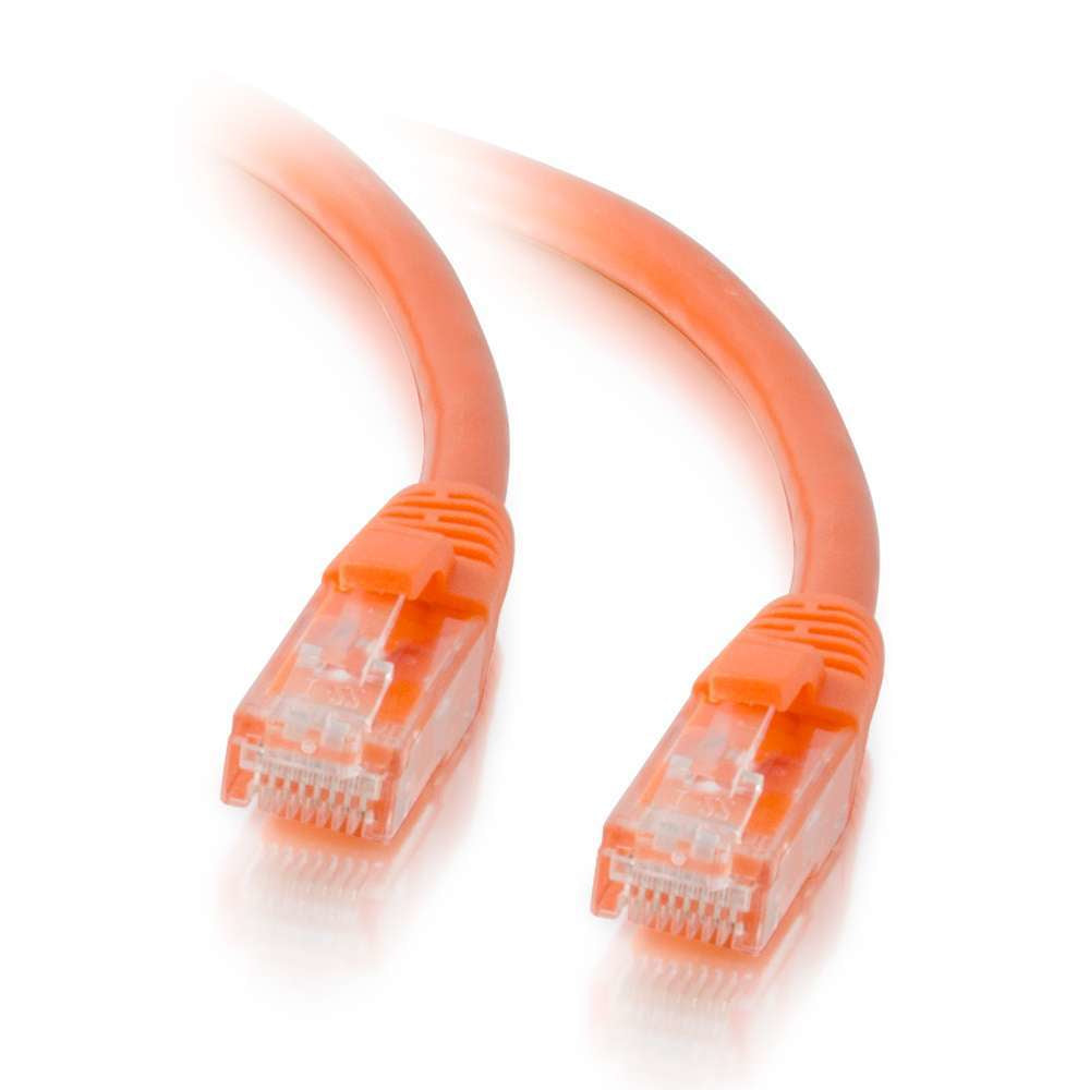 C2G Cat5e Booted Unshielded (UTP) Network Patch Cable - Cabo patch - RJ-45 (M) para RJ-45 (M) - 50 cm - PTNB - CAT 5e - moldado, sem nós, entrançado - laranja