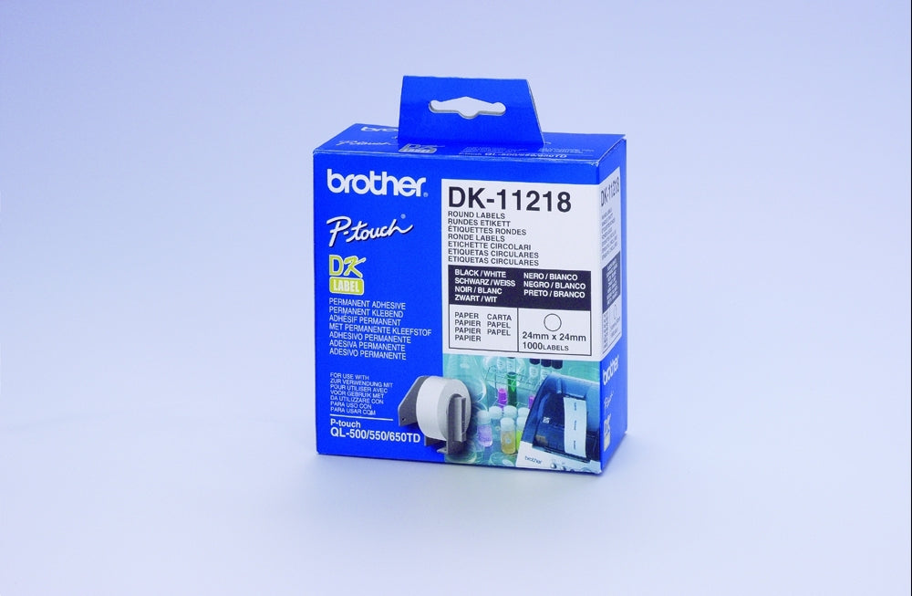 Brother DK-11218 - Preto em branco - Rolo (2,4 cm) 1000 pcs. (1 rolo(s) x 1000) etiquetas - para Brother QL-1050, QL-1060, QL-500, QL-550, QL-560, QL-570, QL-580, QL-650, QL-700, QL-720