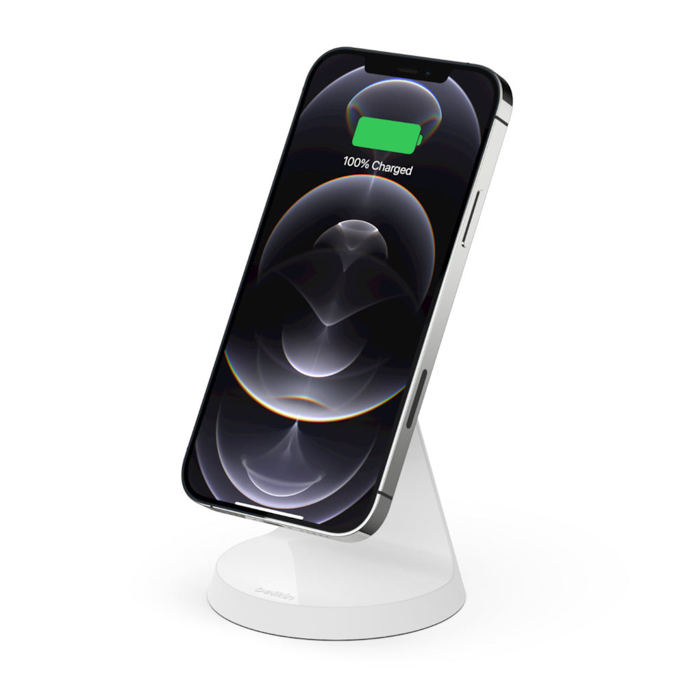 Belkin BOOST CHARGE - Wireless Charging Cradle - 7.5 Watt - Fast Charge (magnetic) - white - for Apple iPhone 12, 12 mini, 12 Pro, 12 Pro Max