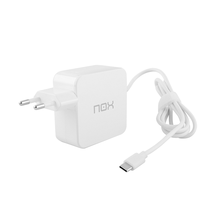 NOX Plug 45 Type-C Automatic Power Adapter Charger
