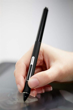 Wacom Pro Pen slim - Lápiz óptico activo - para Cintiq DTK-1660, DTK-1660E, Cintiq Pro DTH-1320, DTH-1620, DTH-2420, DTH-2421, DTH-3220, DTH-3221, Intuos Pro PTH-660, PTH-660P, PTH-860, PTH-860P, MobileStudio Pro DTH-W1320, DTH-W1620
