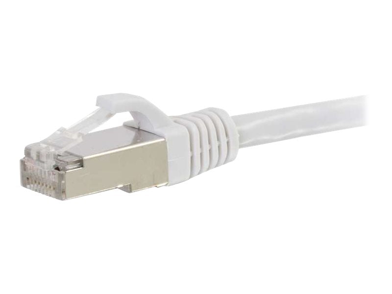 Cable de conexión de red C2G Cat6a con arranque blindado (STP) - Cable de conexión - RJ-45(M) a RJ-45(M) - 1,5 m - PTB - CAT 6a - moldeado, sin nudos, trenzado - blanco (89936)