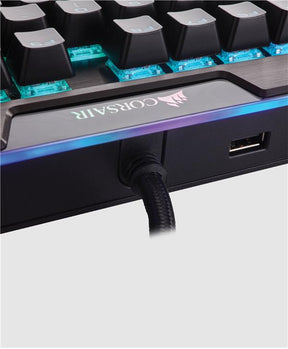 Teclado Corsair K95 RGB, PLATINUM,RGB LED, Cherry MX Speed
